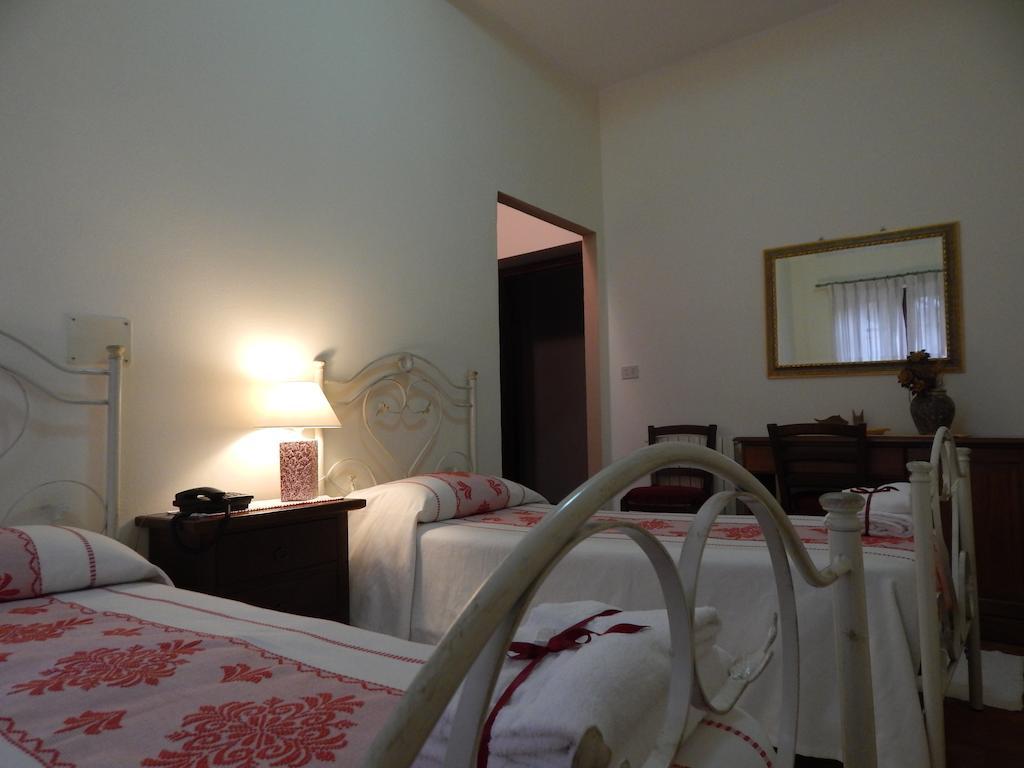 Hotel Il Platano Ottana Oda fotoğraf